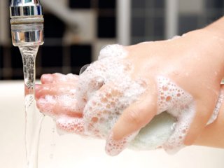 دست های تمیز دست های سالمتری هستند.
