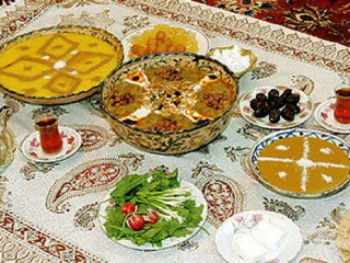 تغذیه مناسب در ماه رمضان