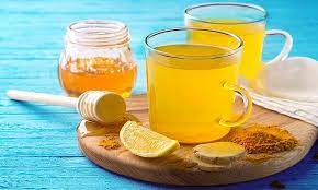 طرز تهیه دمنوش زردچوبه عسل برای تقویت سیستم ایمنی بدن