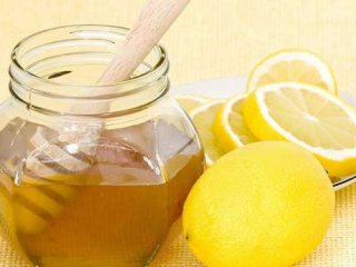 فواید نوشیدنی آب ليمو و عسل