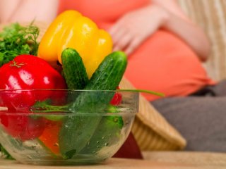 آیا رژیم گیاهخواری در دوران بارداری توصیه می شود؟