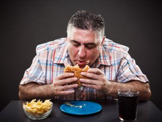 تند غذا خوردن چاقتان می کند