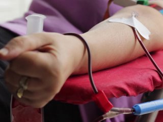 اهدای خون، عمل نیكوكاران (1)