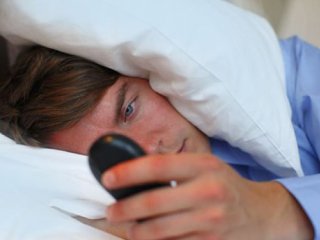موبایل و تلویزیون دشمن خواب سالم