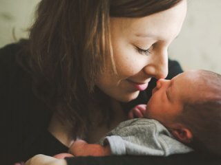 توصیه‌هایی برای اولین روزهای زندگی نوزاد (2)