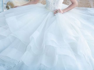 نکاتی برای انتخاب لباس عروس (1)