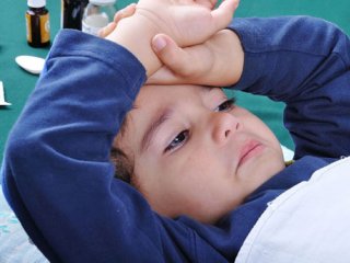 تشنج و تب در کودکان