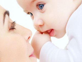 اهمیت احساسات مادر هنگام شیردهی