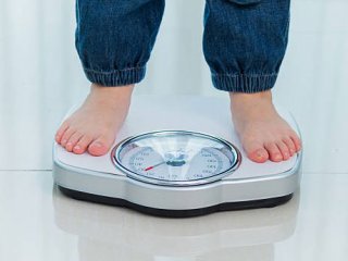 توصیه های ساده کنترل وزن برای شما و کودک تان