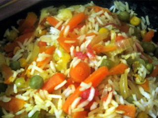 برنج با مخلوط سبزیجات