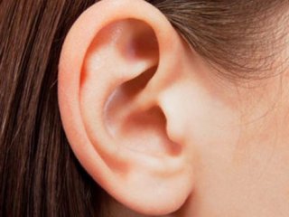 درمان های خانگی جوش های سرسیاه روی گوش
