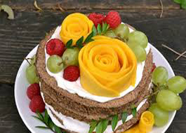 کیک با میوه های شکلاتی