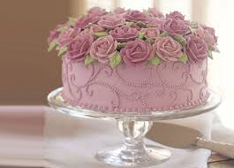 کیک تزئینی با گل های مارگریت