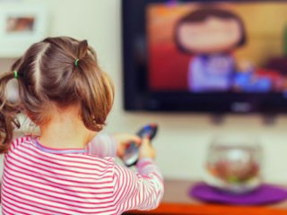 تلویزیون و کودکان در تعطیلات