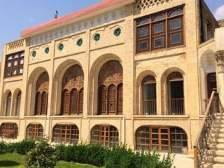 سرای کاظمی؛ لذت بردن از معماری اصیل ایرانی