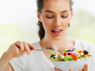 ترکیب خوراکی هایی که کاهش وزنتان را ساده‌تر می‌کند