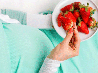 ۶ خوردنی مفید برای دوران حاملگی