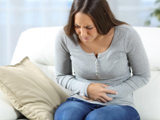 علت دردهای زیر شکم در خانم ها