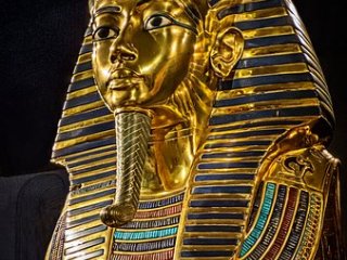 حقایقی جالب و خواندنی درباره فرعون طلایی