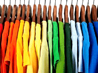ترفندهای جلوگیری از رنگ پس دادن لباس