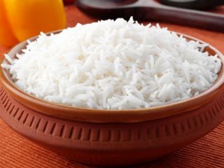 چقدر برنج بخوریم تا شکممان چاق نشود؟