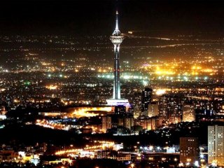 بام‌های تهران؛ همه‌ی شهر زیر پای شما