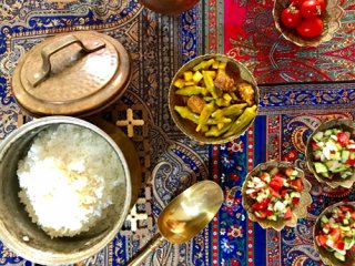 شام شب عید نوروز در شهر‌های مختلف ایران