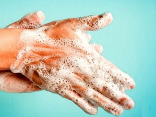 شستن دست ها بهترین روش پیشگیری از ابتلا به کرونا