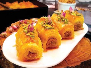 سیر تا پیاز آشپزی برای افطار در طهران قدیم + تصاویر