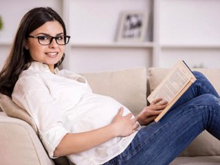 نحوه نشستن  در دوران  بارداری