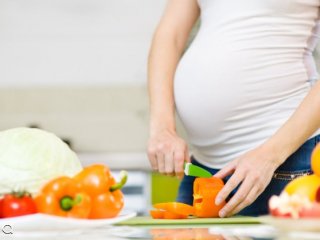 مواد غذایی ممنوعه برای زنان باردار