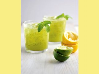 نوشیدنی خیار و لیمو