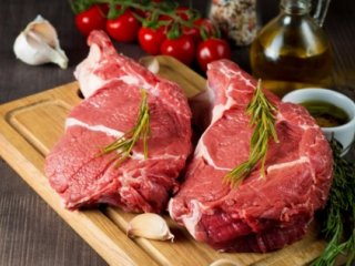 نرخ گوشت گوساله ۹۰ هزار تومان اعلام شد
