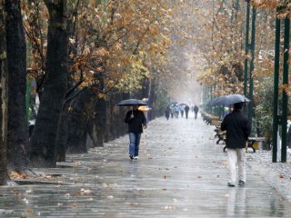 سامانه بارشی در کل کشور فعال می‌شود؛بارش برف در ارتفاعات تهران
