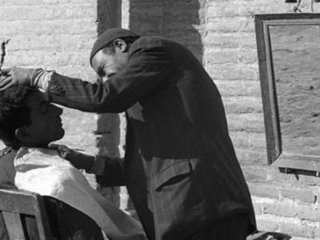 نگاهی به تاریخ آرایشگری مردانه در ایران