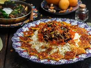 لیست انواع غذا‌های شب چهارشنبه سوری در شهر‌های مختلف ایران + طرز تهیه