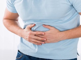 علت‌ها و راه‌های درمان انواع درد شکم