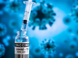 دز چهارم واکسن کرونا چه اثری در بدن دارد؟