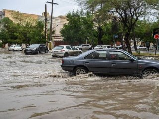 بارش باران و احتمال آبگرفتگی معابر در ۲۴ استان