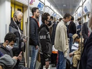 توصیه‌های کرونایی؛ سوار قطارهای شلوغ مترو نشوید