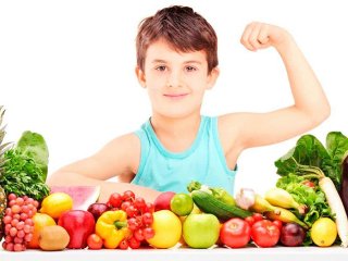 کودکان به چه مقدار میوه، سبزیجات و پروتئین نیاز دارند؟