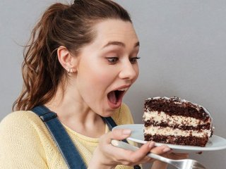 چطور میل به خوردن شیرینی را کاهش دهیم؟