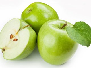 میوه هایی که بعد از 50 سالگی بیشتر باید بخورید