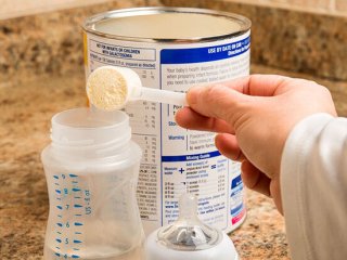 دریافت شیرخشک برای نوزادان با کد ملی