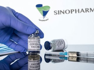 کدام واکسن در ایران بیشتر تزریق شده است؛ سینوفارم یا آسترازنکا؟