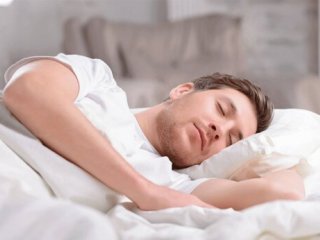 بهترین وضعیت خوابیدن برای بدن را بشناسید