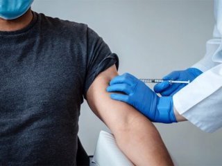 دز تقویتی واکسن کرونا چه زمانی تزریق شود؟