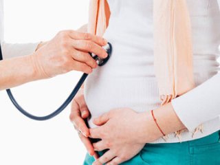 زدن واکسن کرونا در ابتدای بارداری منجر به سقط می‌شود؟