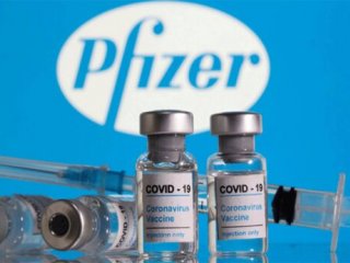 وزیر بهداشت: هیچ واکسن فایزری وارد ایران نشده است