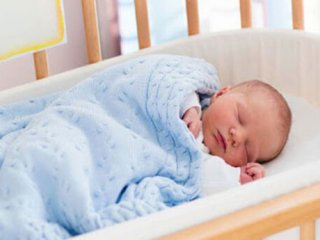 ارتباط یک ساعت خواب اضافی با کاهش ۲۶ درصدی اضافه وزن نوزادان